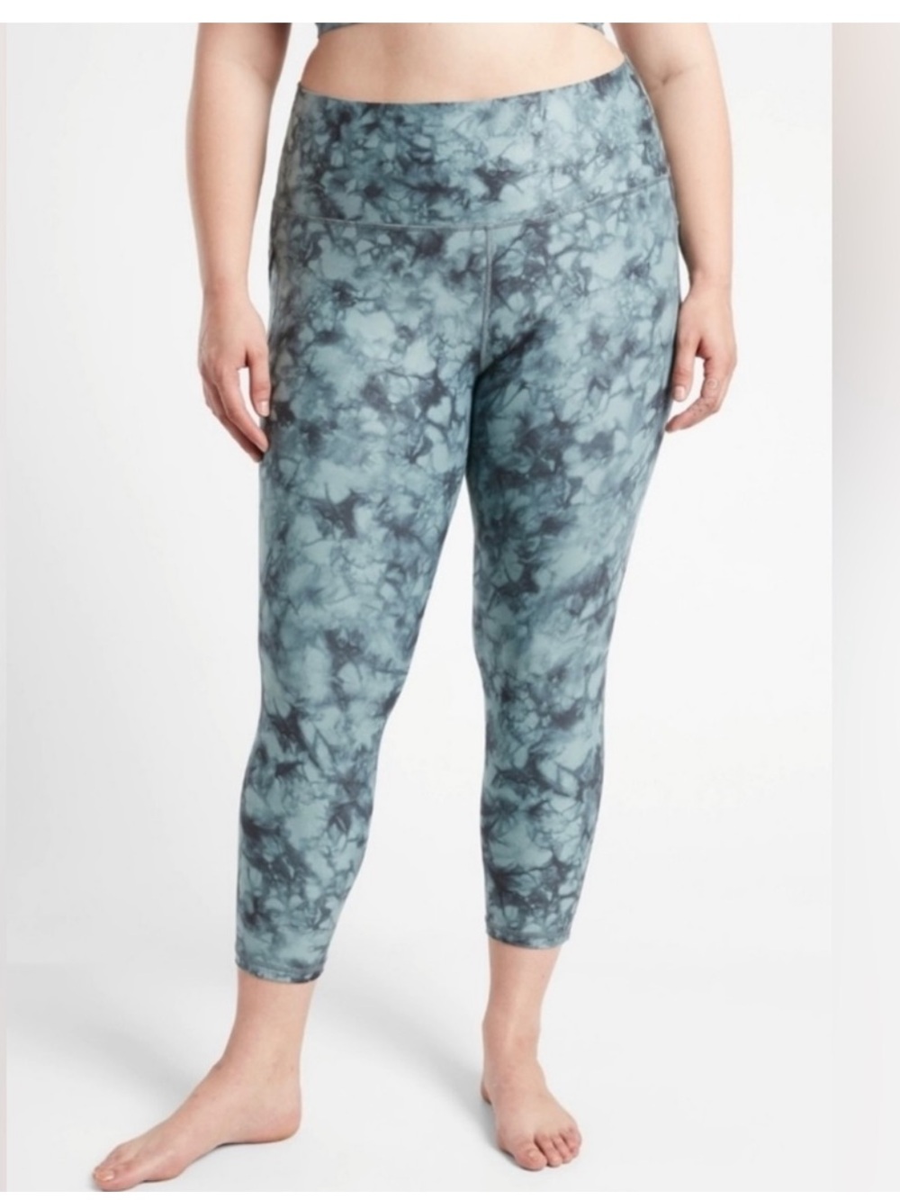 Athleta Salutation Stash Pocket II Printed 7/8 Tights Tye die Green Black 1X